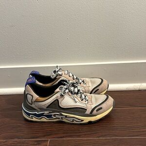 Sandro flame sneaker